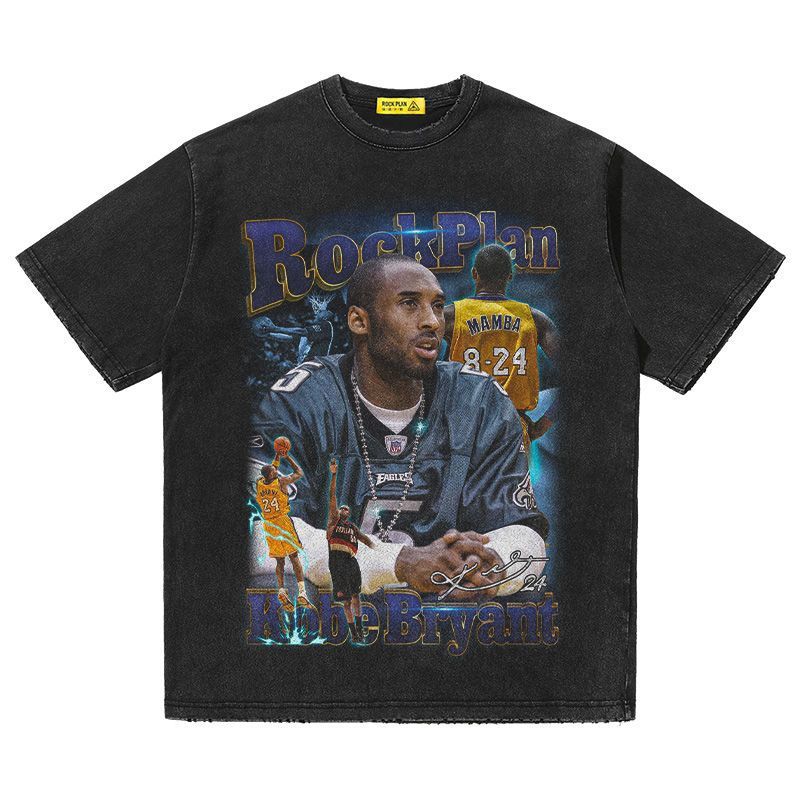 GRAPHIC TEE